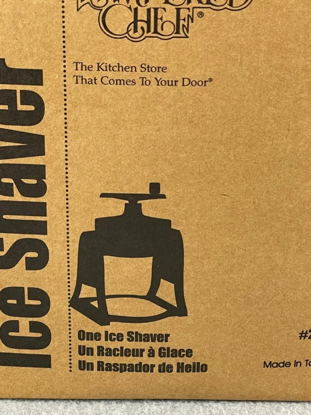 Pampered Chef Ice Shaver 2945 in Original box 2 Cups Lids Kitchen Gadgets Tools